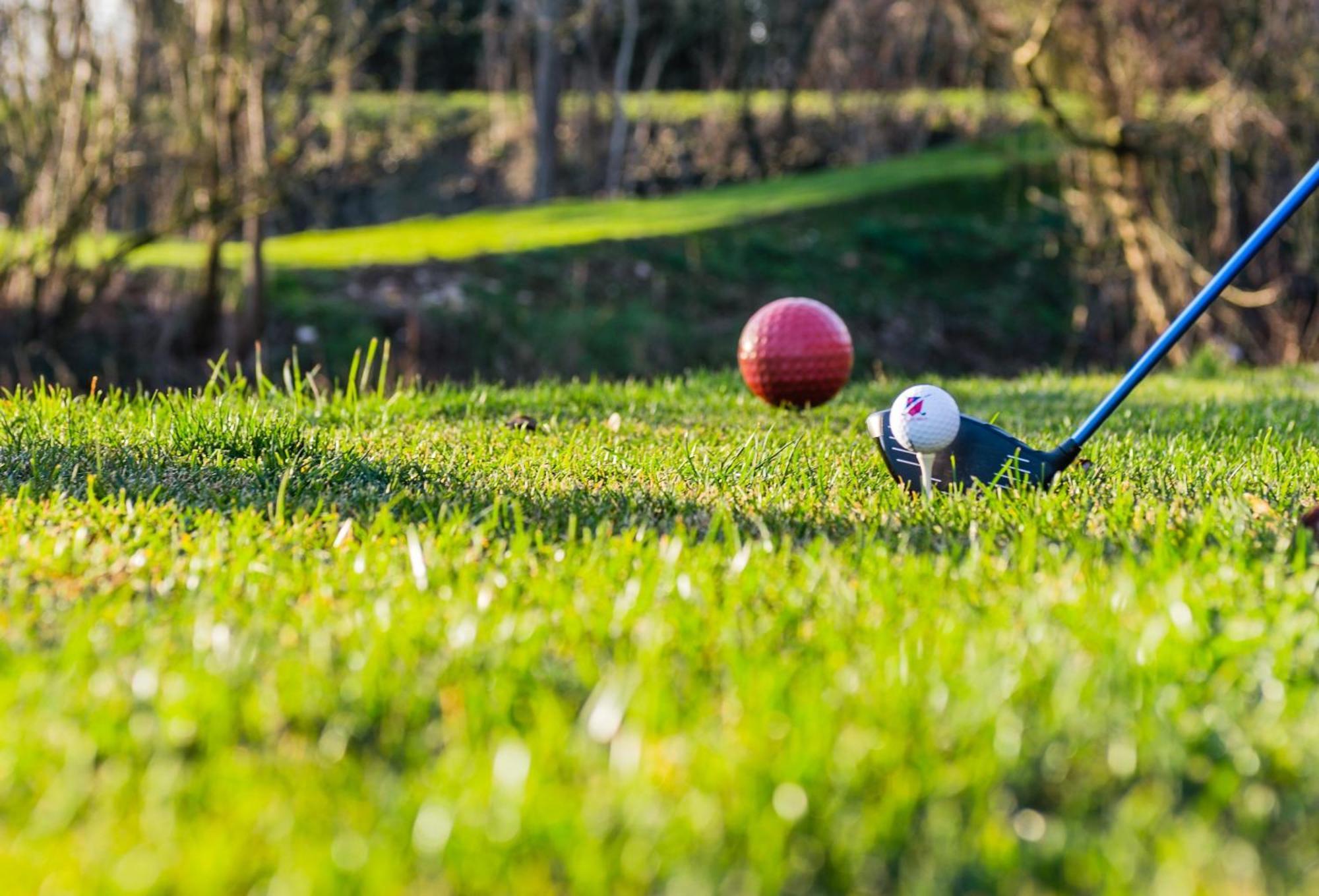 Locanda Golf Musella سان مارتينو بون ألبرغو المظهر الخارجي الصورة